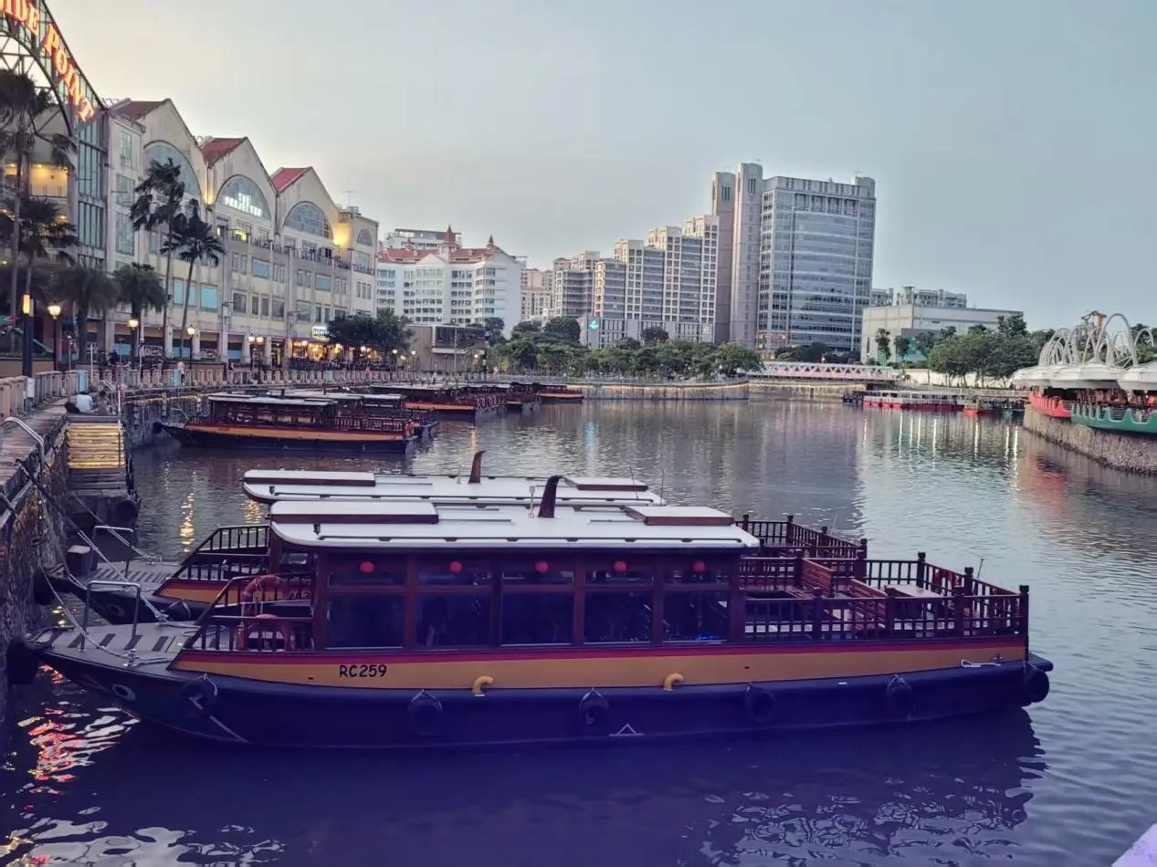 2be02c31d9ed45efb7149bb2a3d6c0ea